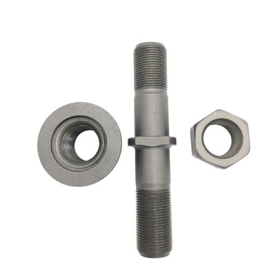 Truck Wheel Hub Bolts met roestvrij staal materiaal DIN ANSI conform ontwerp